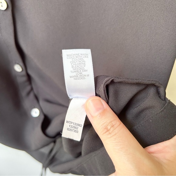 J Jill Wearever button down long sleeve drawstring hem blouse - Picture 7 of 7